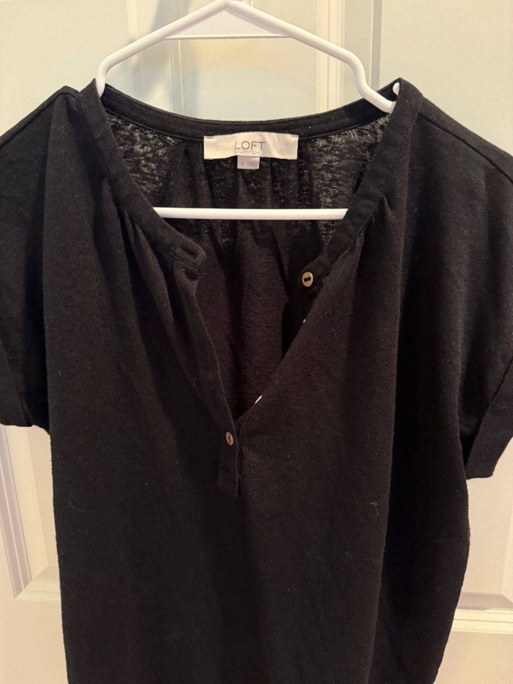 loft top small black cotton/poly half button front